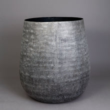 Load image into Gallery viewer, The home Medium Barrel Planter Minki Black MB1644-B