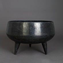 Load image into Gallery viewer, The Home Pot Planter With Legs Black CB1639-A