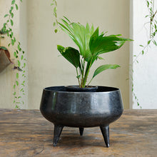 Load image into Gallery viewer, The Home Pot Planter with Legs Black CB1639-B