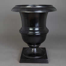 Load image into Gallery viewer, The Home Flower Vase Planter Black Small CB1406-B