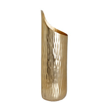Load image into Gallery viewer, The home Medium Wall Vase Hammered Planter Gold GD970-B