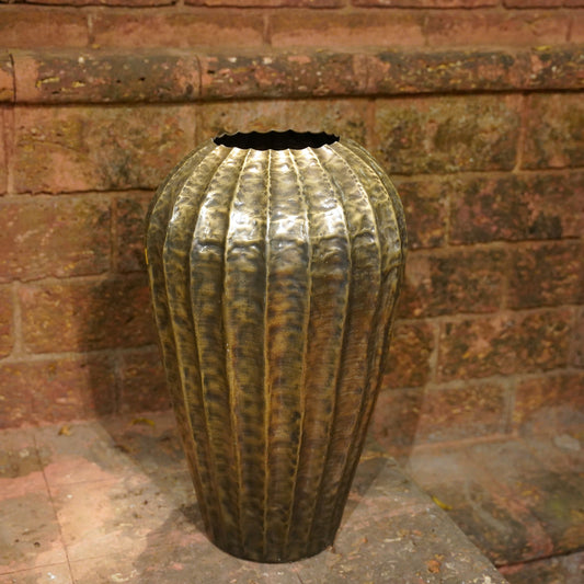 The home Medium Conical Planter AB4599-A