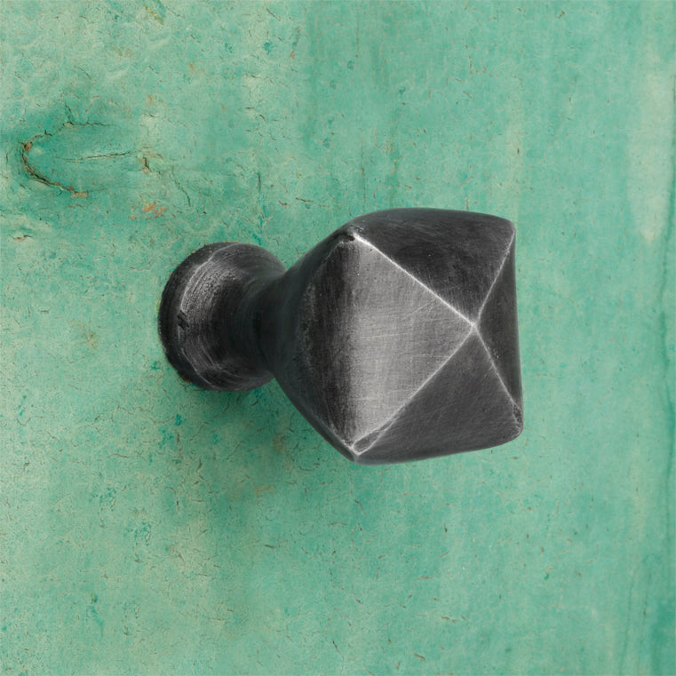 The Home Hand Forged Iron Hardware Iron Knob HC-1158-2.5x2.5x5.5CM