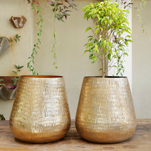 Load image into Gallery viewer, The Home Barrel Planter Medium Gold GD1205
