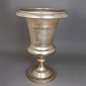 The home Metal Vase Planter Gold GD1615