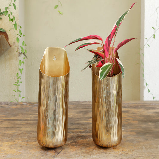 The home Big Wall Vase Hammered Planter Gold GD970-A